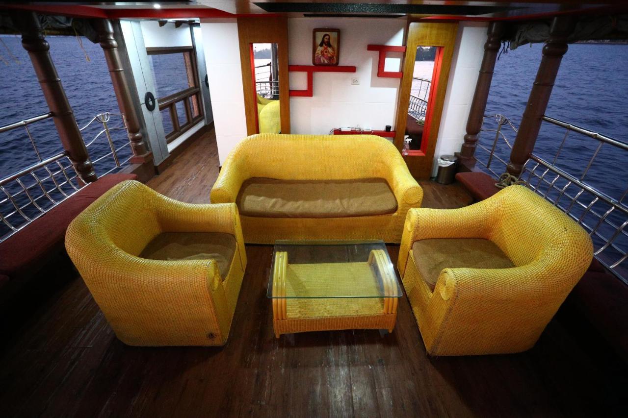 Friends Cruise, Nightstay Houseboat Alappuzha Exterior foto