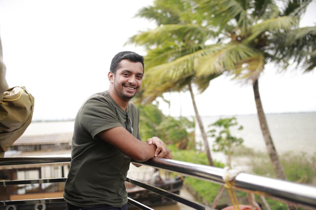 Friends Cruise, Nightstay Houseboat Alappuzha Exterior foto